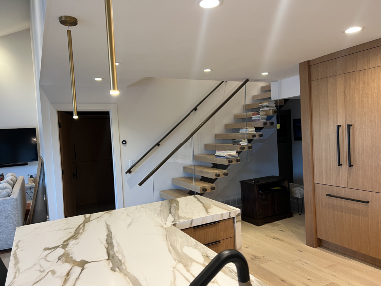 Feature Lighting & Fixtures